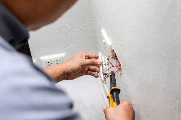 Best Licensed Electrician  in Cleora, OK